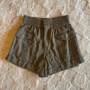 Abercrombie & Fitch Green Cargo Shorts
